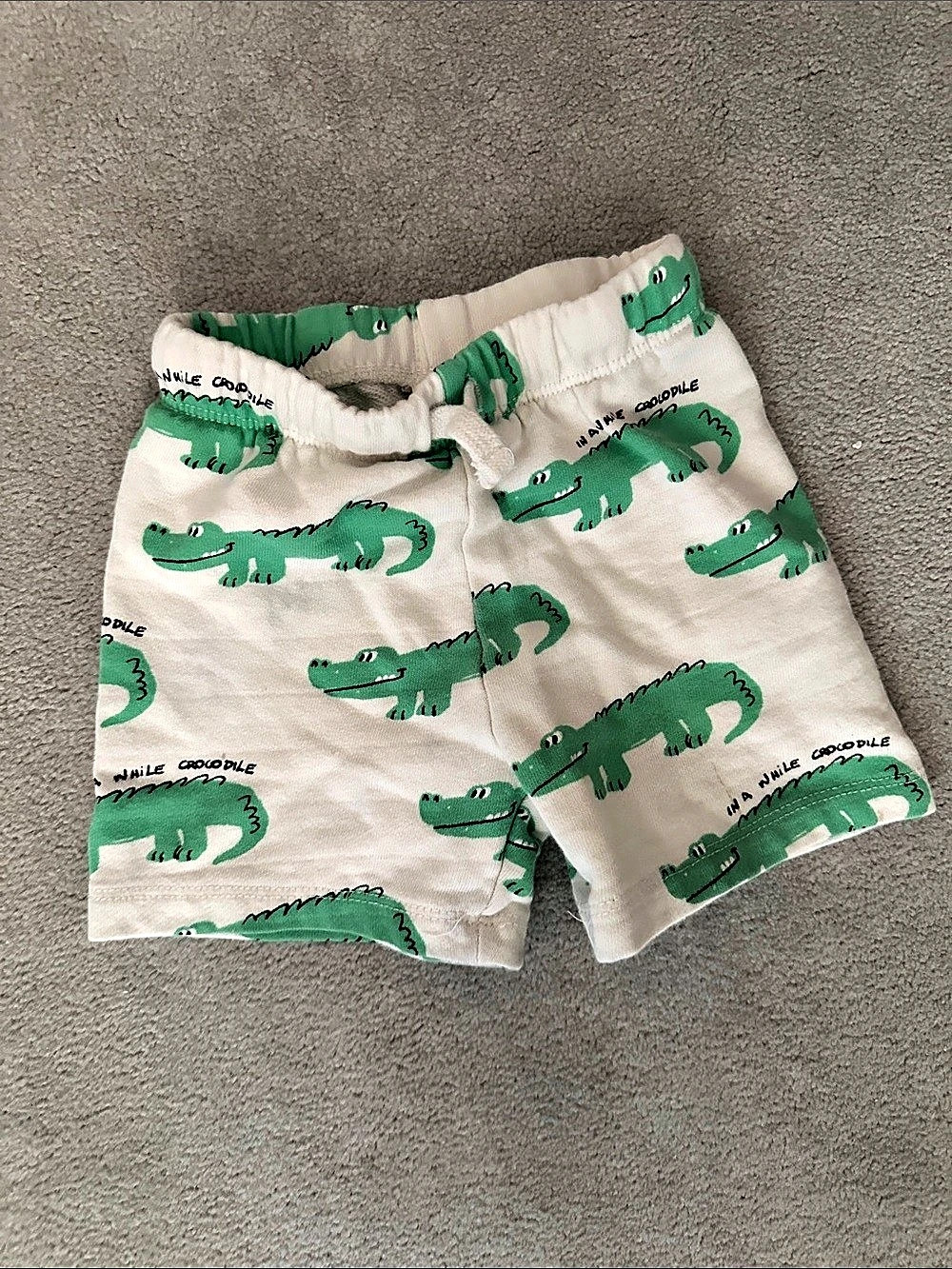 Zara Crocodile Print Shorts Size 2T Like New